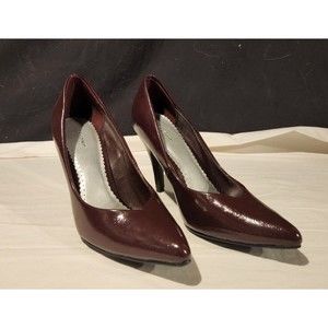 Fioni Women's Size 6 W Burgundy Maroon Wine Heels Pumps Pointed Toe Dress Shoes